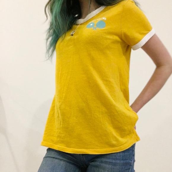•old navy “table for two” ping pong yellow top• - Picture 3 of 5